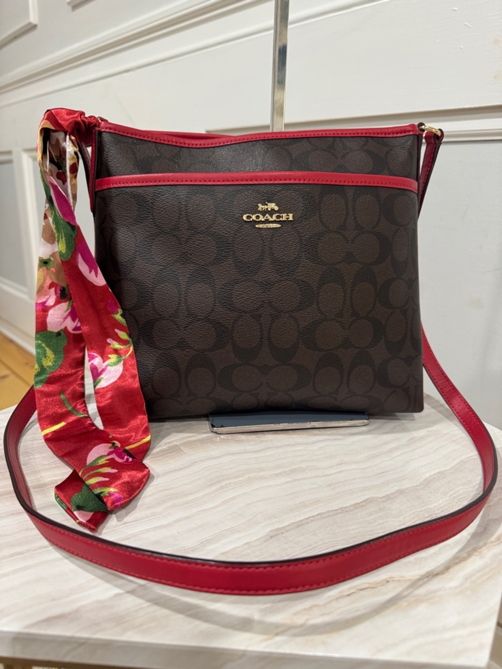 Coach File Messenger Brown Red Signature Crossbody - Picture 4 of 17